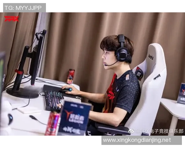 电竞实时数据青年赛特别报道FPX逆袭之路展现团队精神与奋斗历程